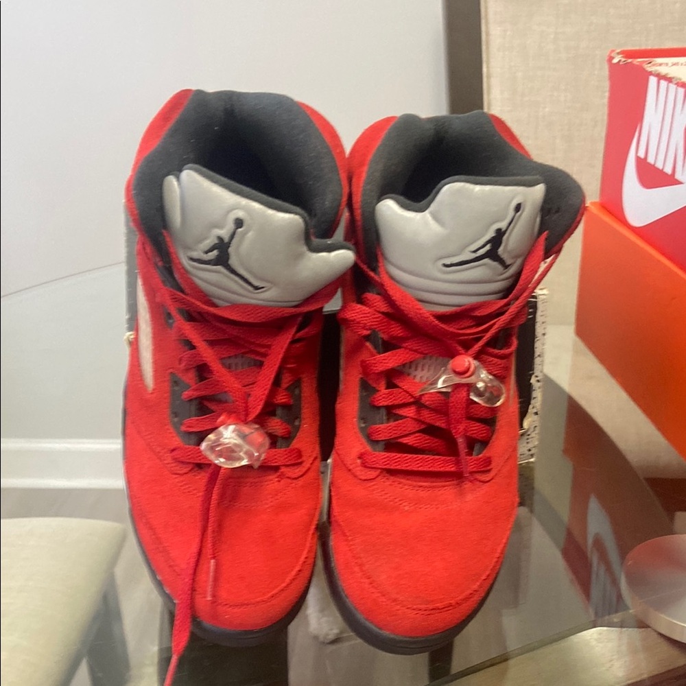 Nike men's Red and Black Sneakers